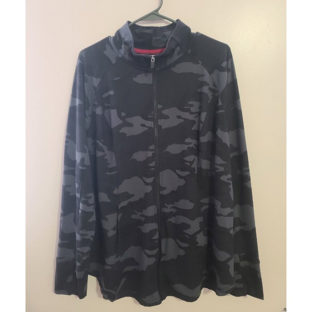 Livi Zip up